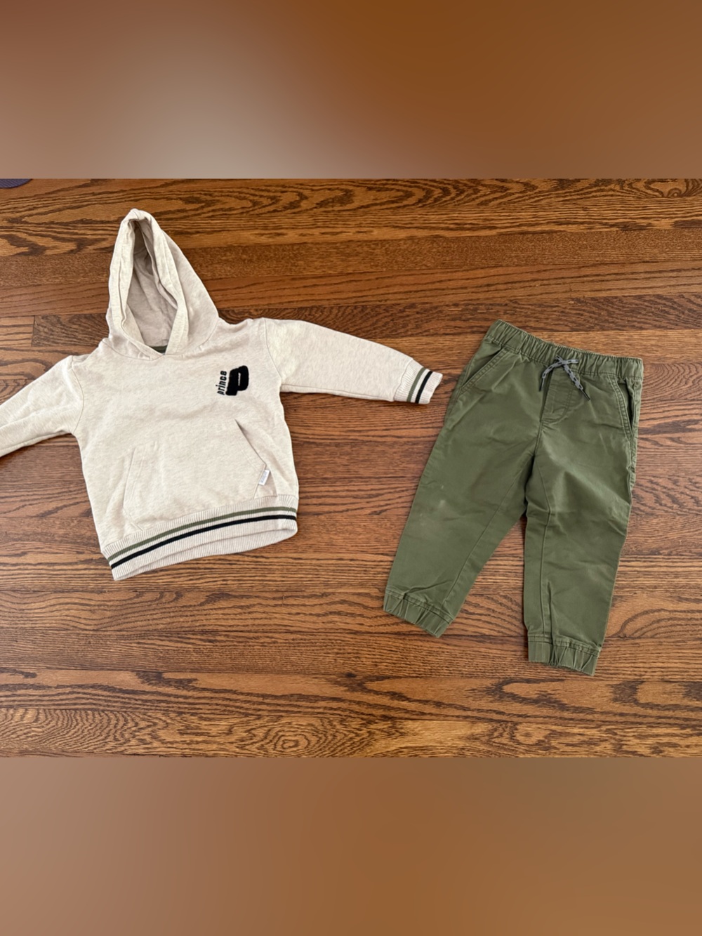 Boys 3T Clothing Bundle – Gap Kids Hoodie + Prince Olive Green Pants